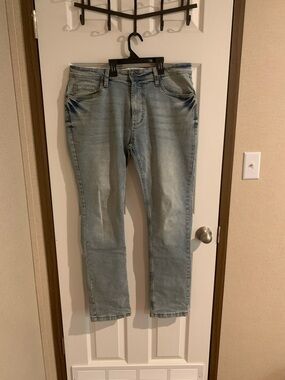 Men's Light Wash Slim Jeans - Light Blue